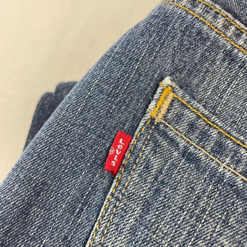 Levis 559 Relaxed Straight Jeans Mens 40x30 Medium Wash Blue Denim 0568